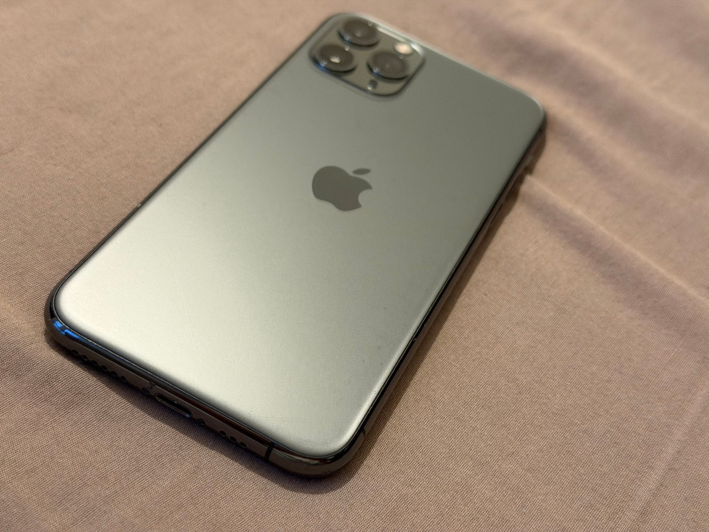 iPhone 11 Pro 64gb S/G Unlocked - No Face ID