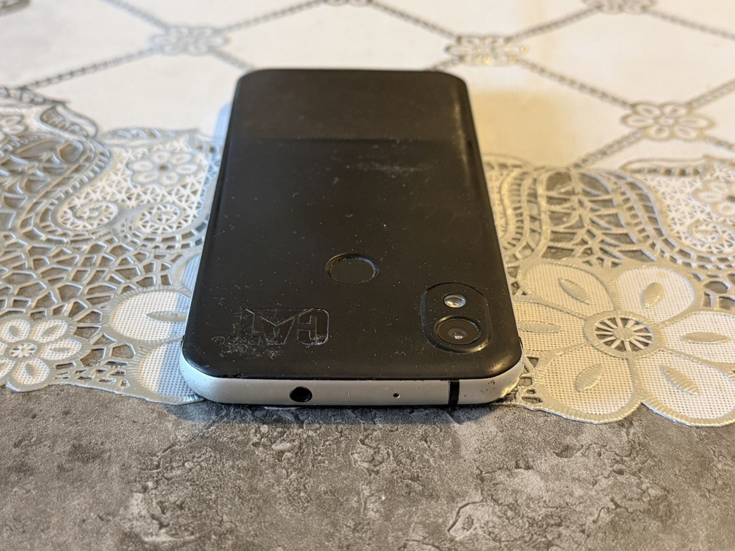 Caterpillar CAT S52 Tough Smartphone UNLOCKED 64GB Dual SIM- USED