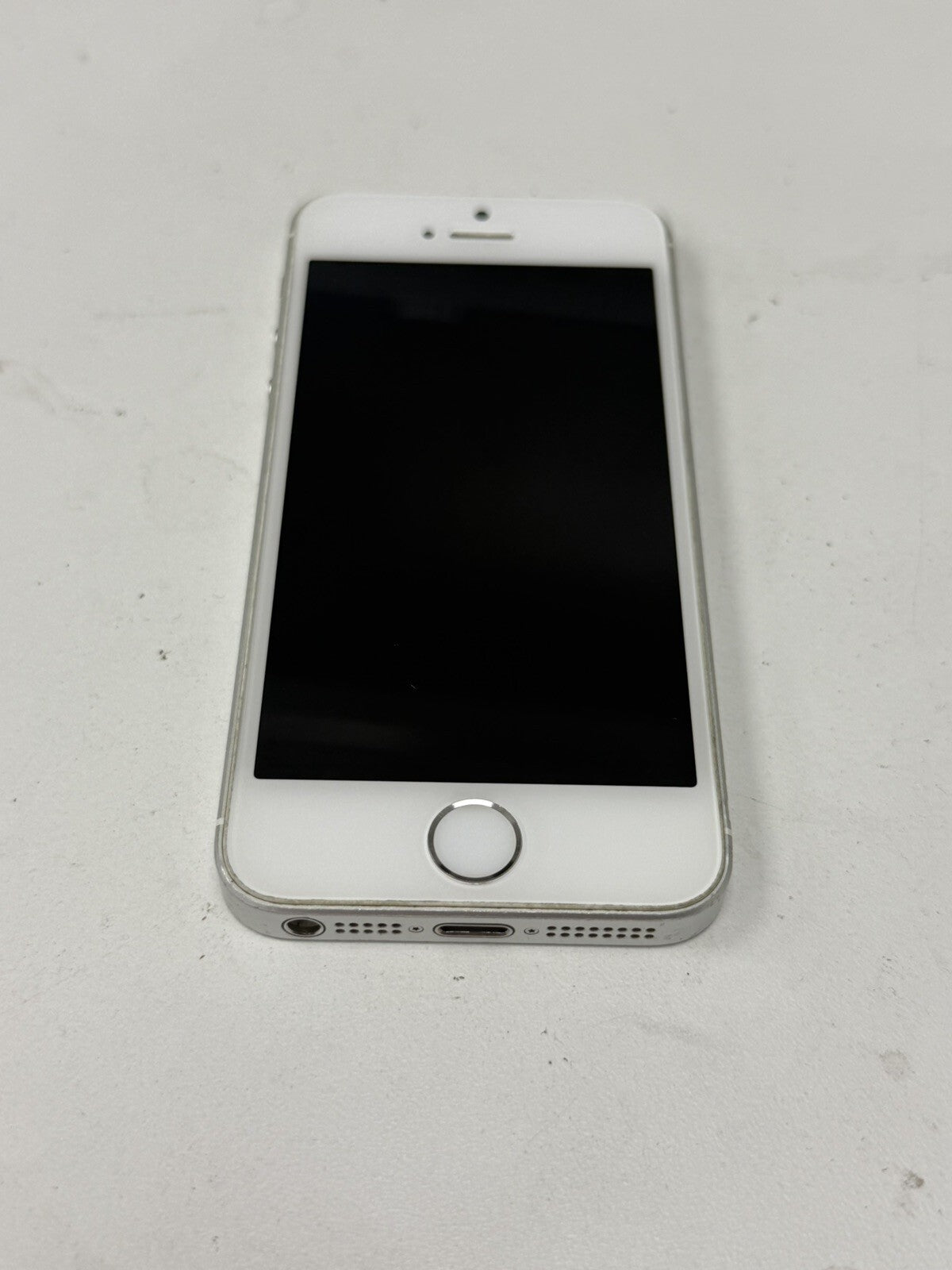 iPhone SE 64gb Silver Unlocked - 90% 🔋