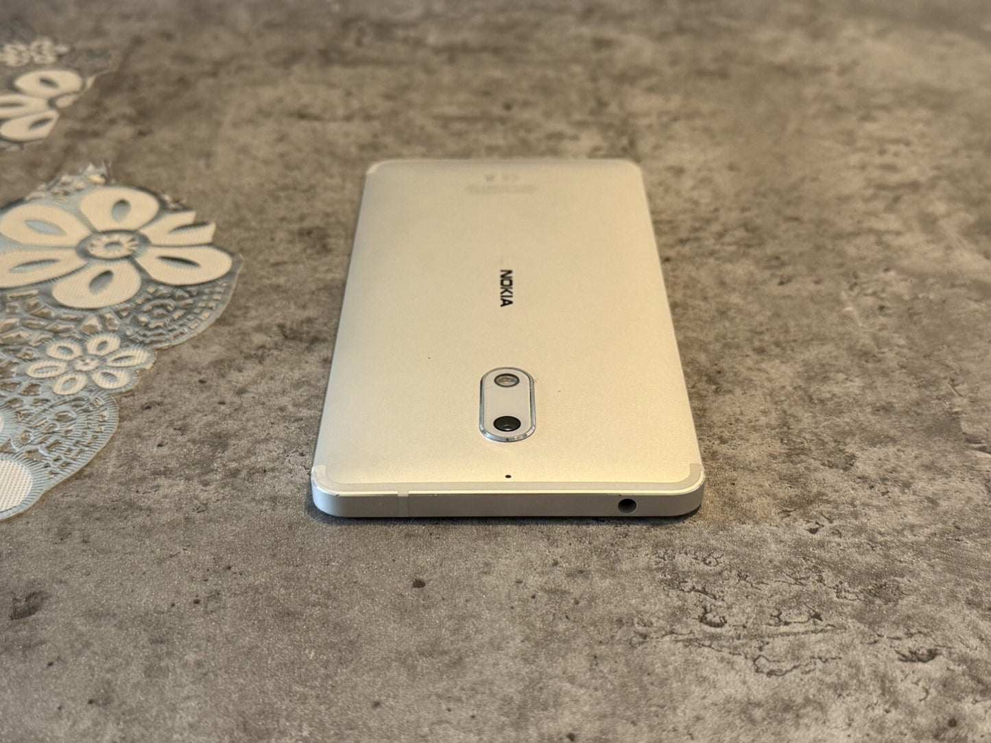 Nokia 6 TA-1033 Silver 32gb Unlocked