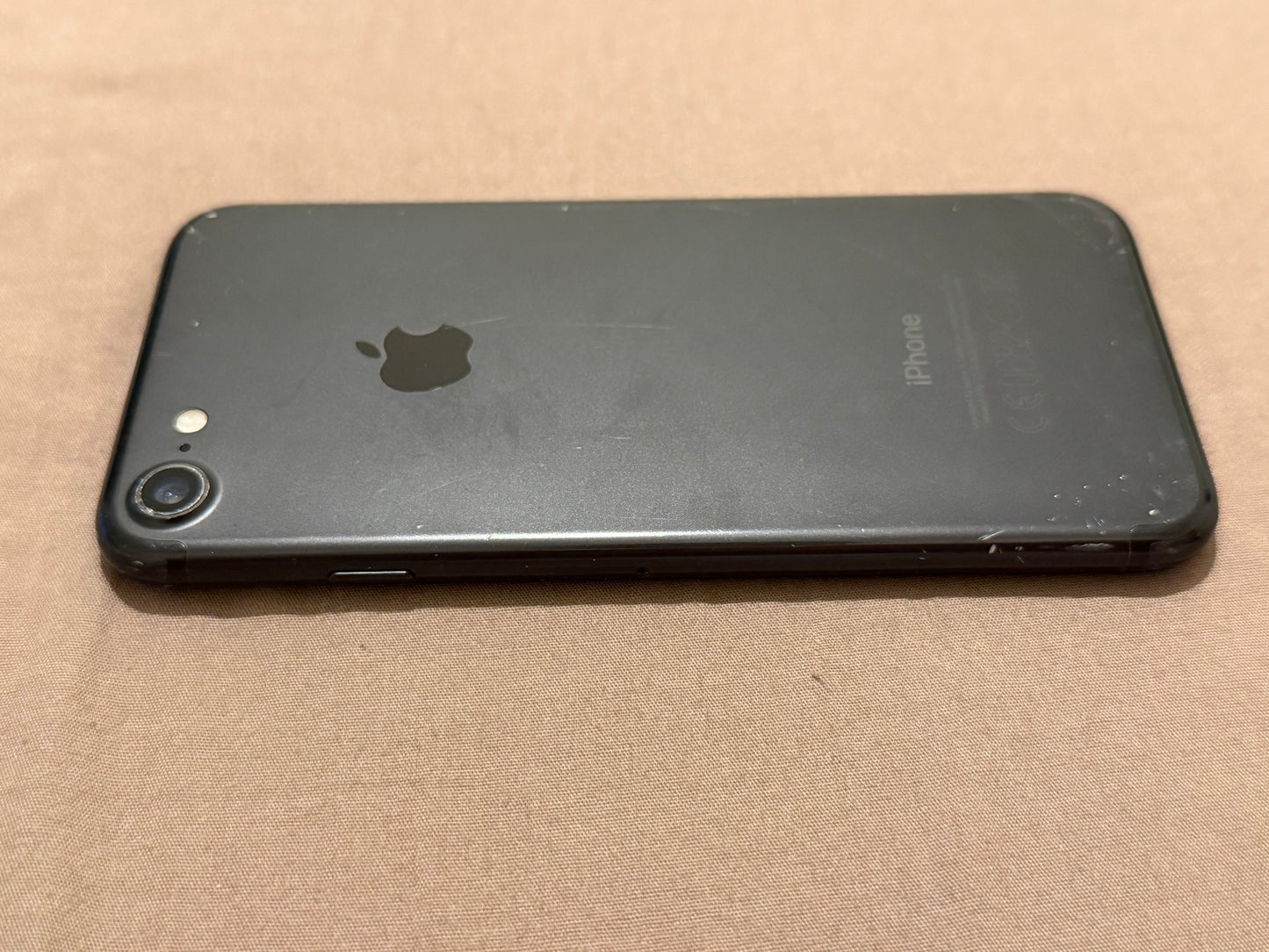 Apple iPhone 7 32gb Matte Black Unlocked - 88% 🔋