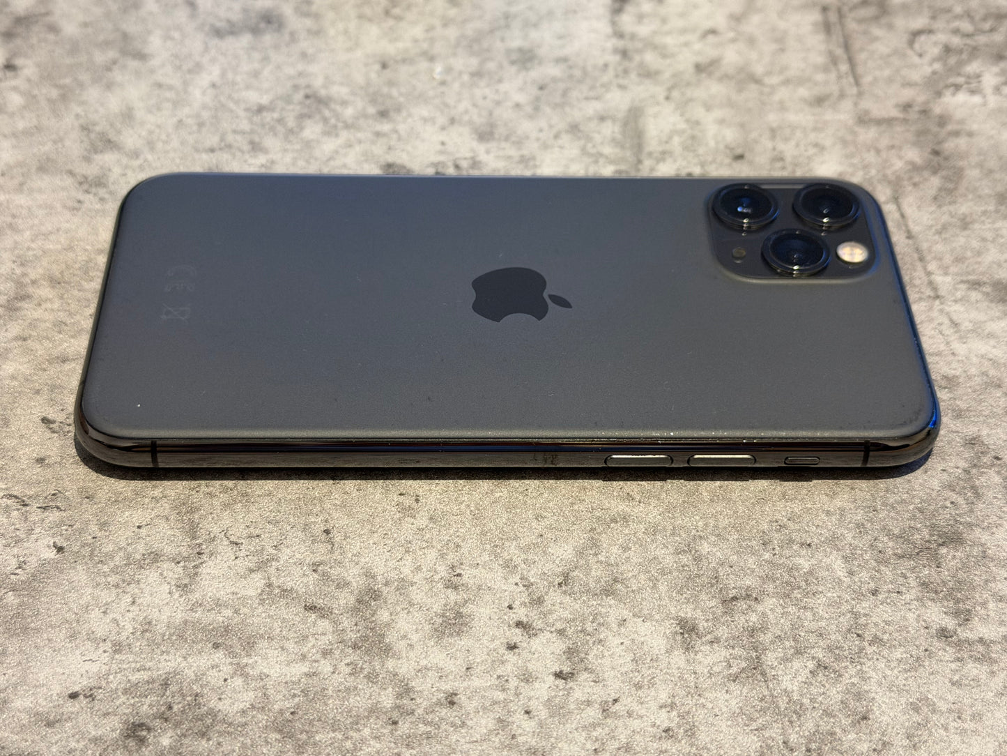 iPhone 11 Pro 256gb S/G Unlocked - No Face ID