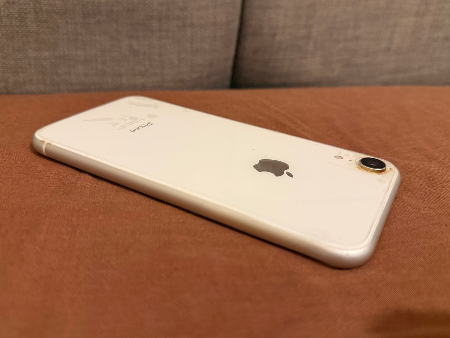 iPhone XR 64gb White Unlocked - 86% 🔋