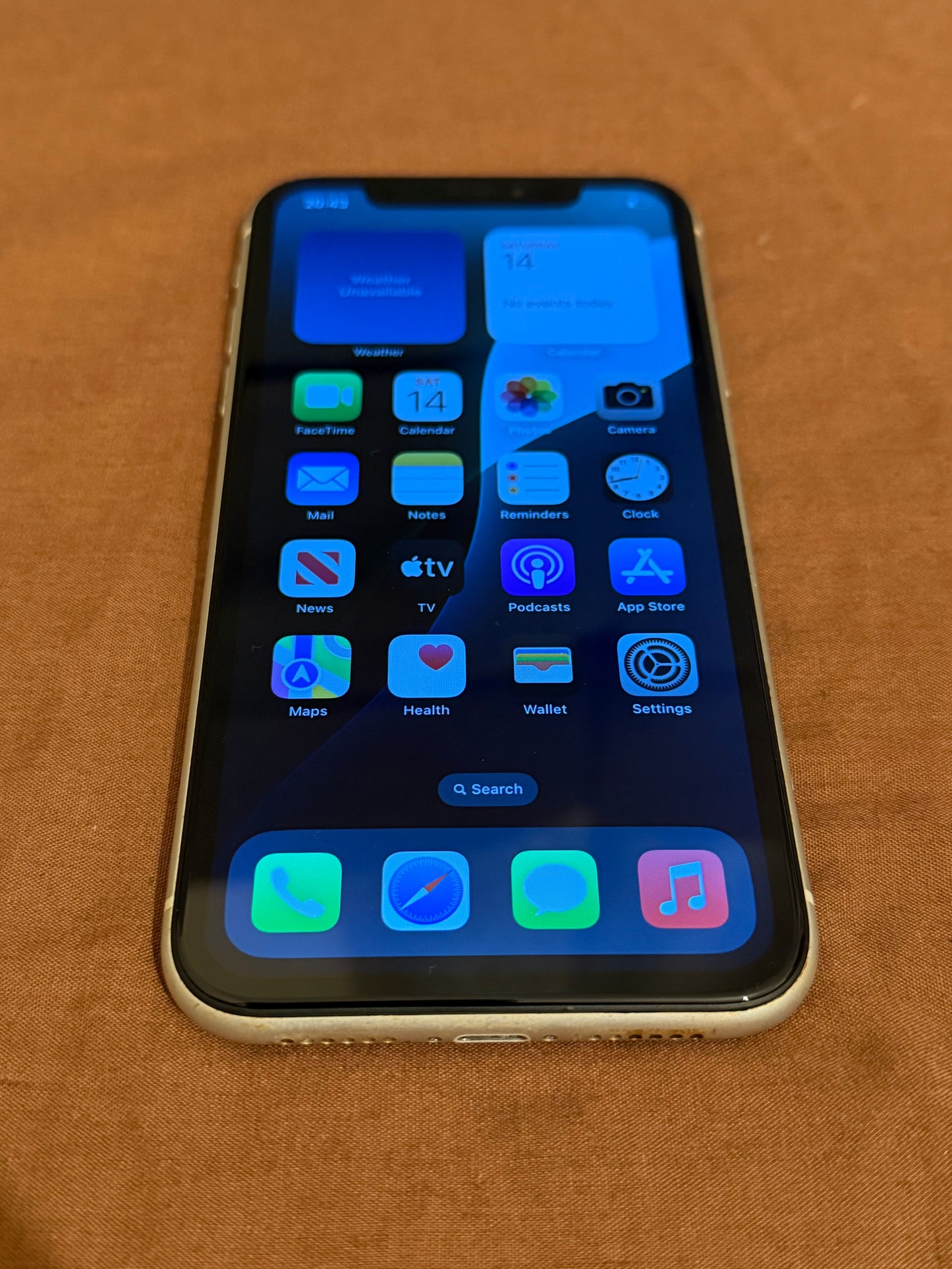 iPhone XR 64gb White Unlocked - 86% 🔋