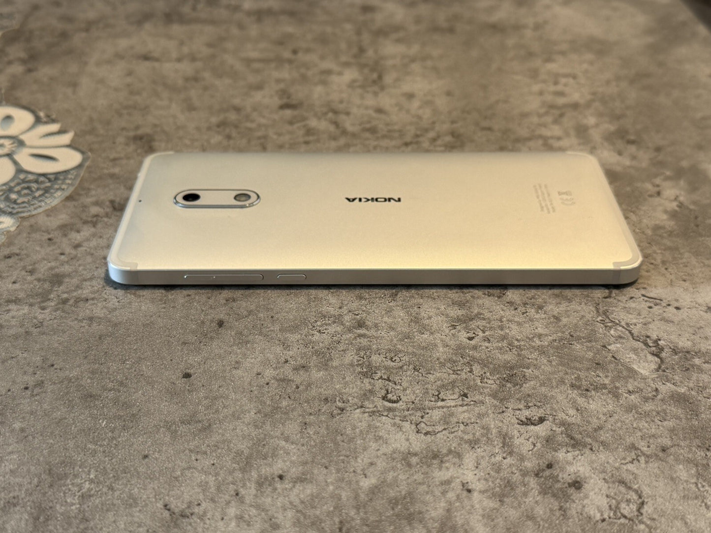 Nokia 6 TA-1033 Silver 32gb Unlocked