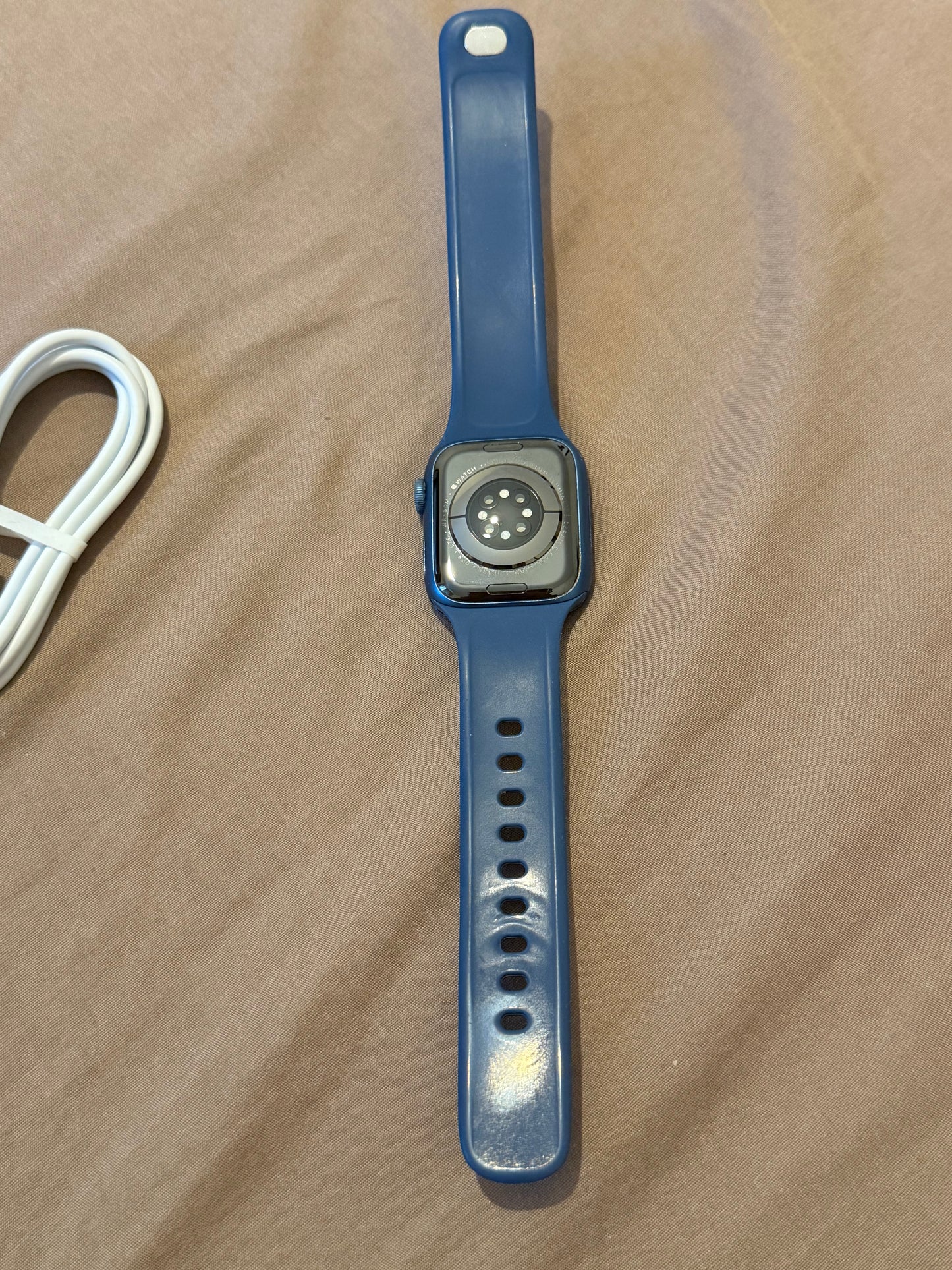 Apple Watch Series 7 GPS 41mm Aluminium Case with Sport Band - Midnight