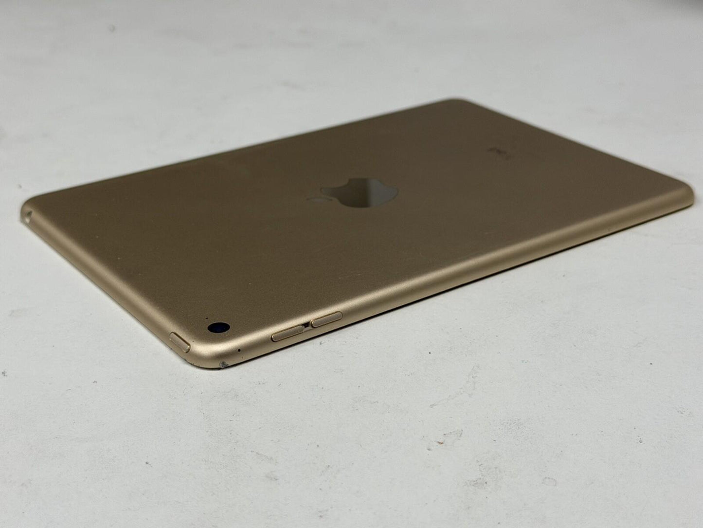 iPad mini 4 32GB Gold Wi-Fi - 7.9in