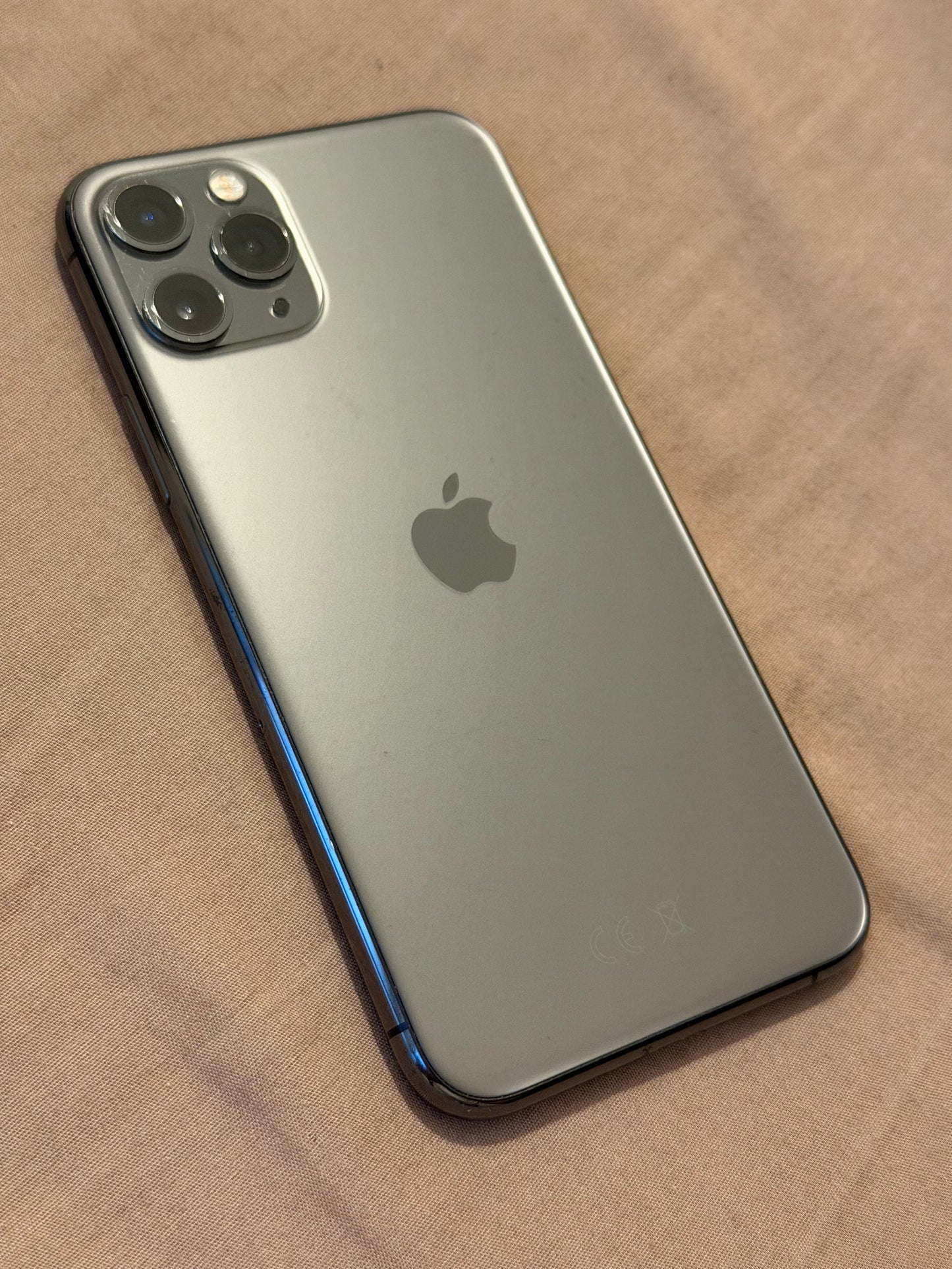 iPhone 11 Pro 64gb S/G Unlocked - No Face ID