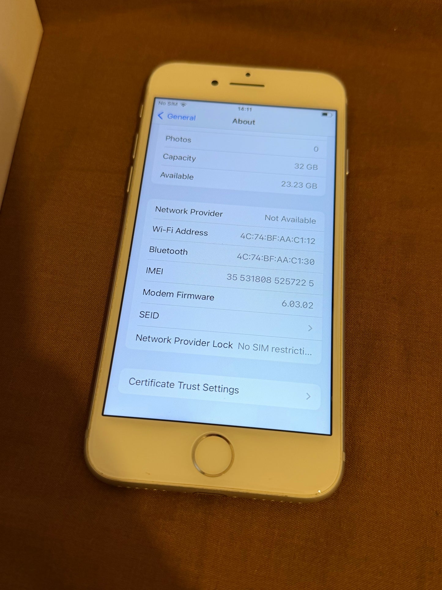 Apple iPhone 7 32gb Silver Unlocked - 100% 🔋