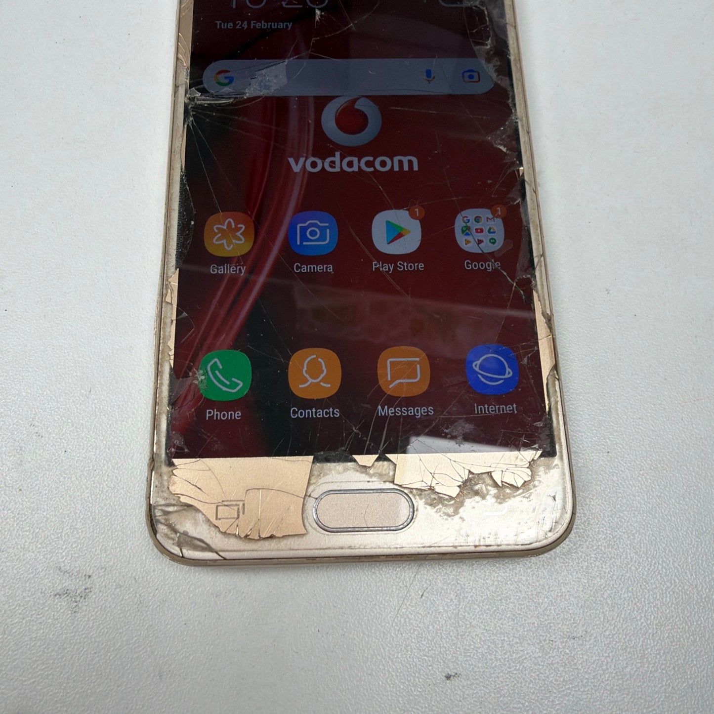 Samsung Galaxy J5 Prime Gold Unlocked 16GB 5.0" Android Smartphone Cracked