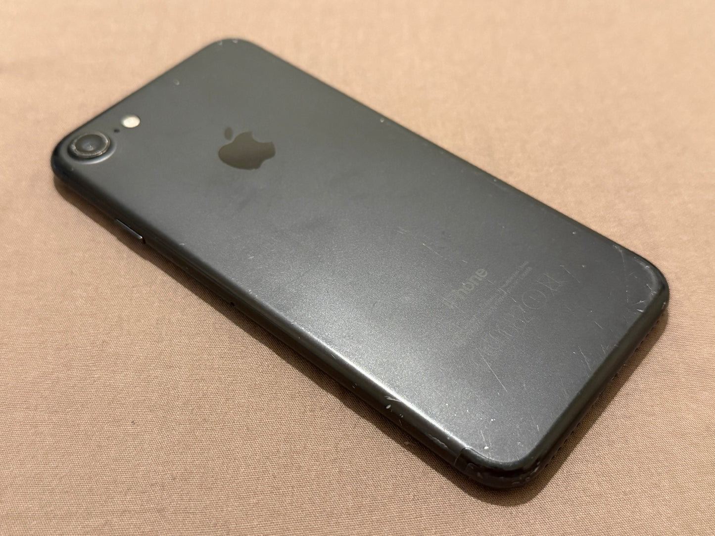 Apple iPhone 7 32gb Matte Black Unlocked - 88% 🔋