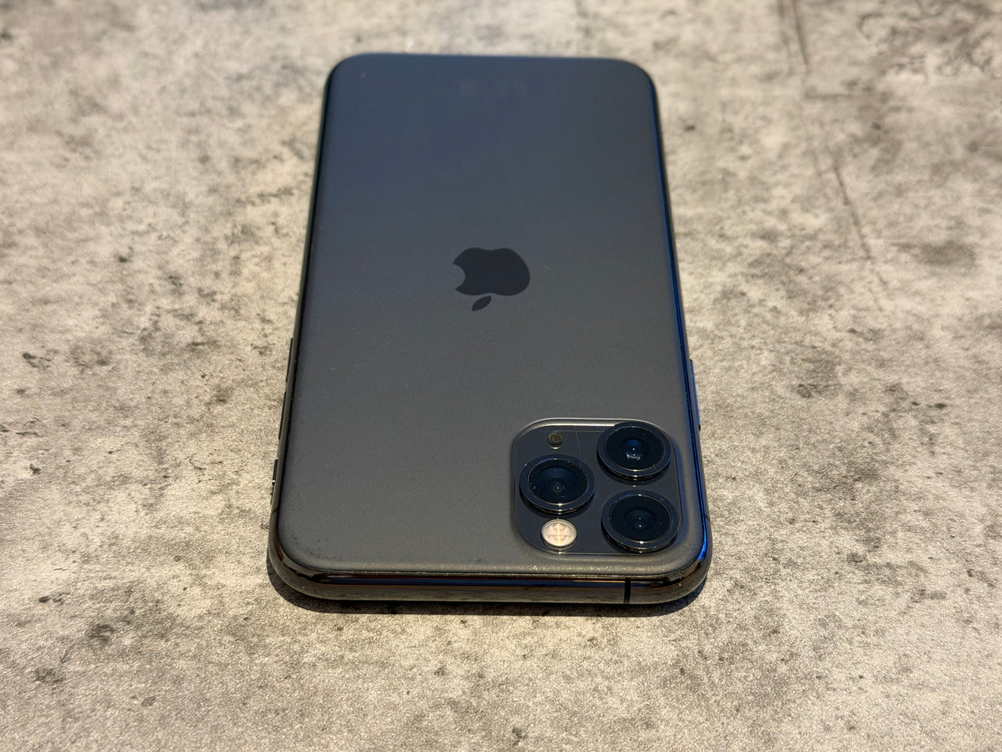 iPhone 11 Pro 256gb S/G Unlocked - No Face ID