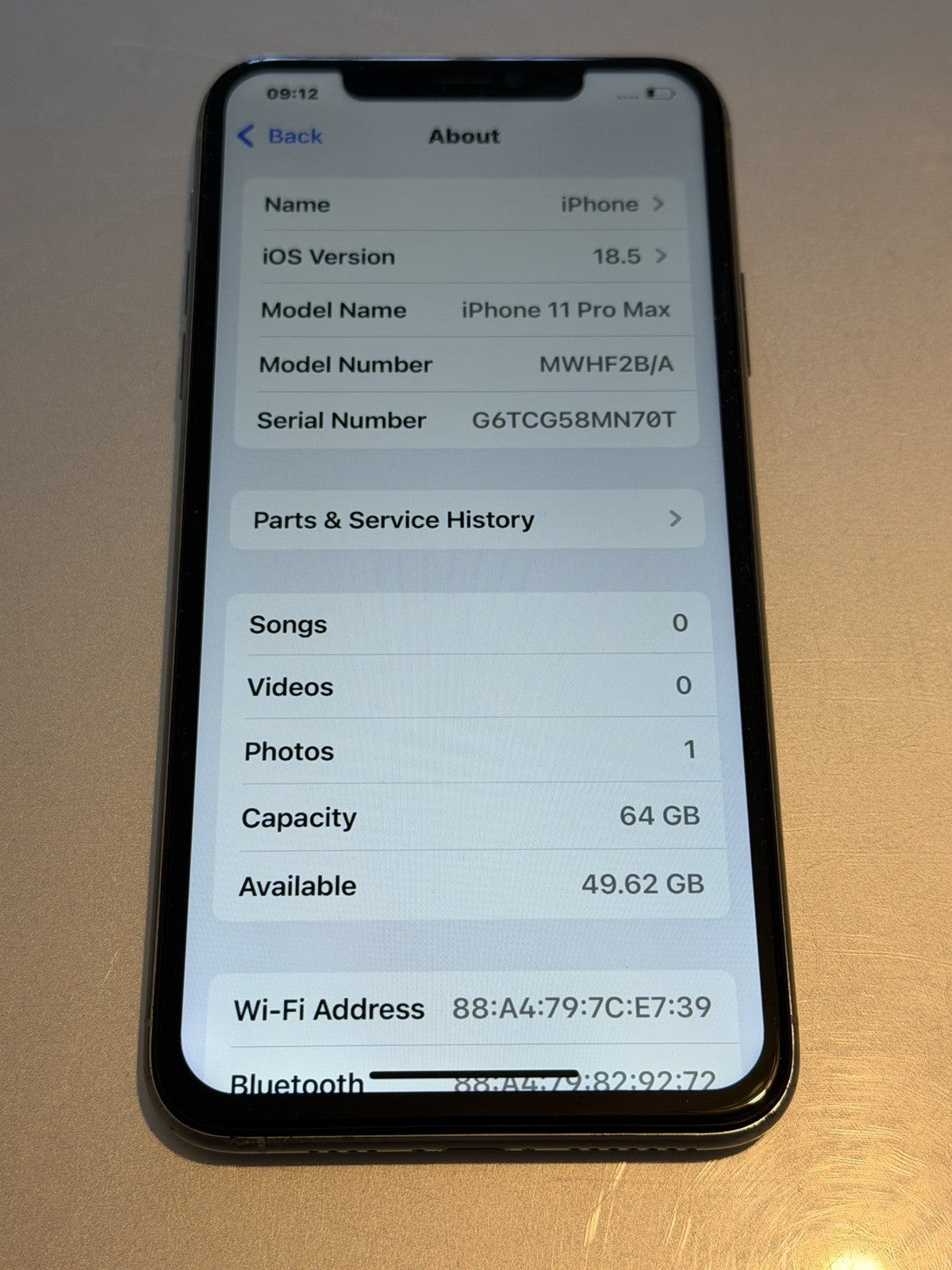 iPhone 11 Pro Max 64gb Silver Unlocked - 100% 🔋