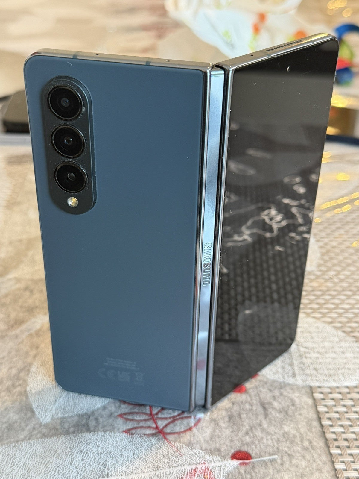 Samsung Galaxy Z Fold 4 D/S 256GB Greygreen Unlocked