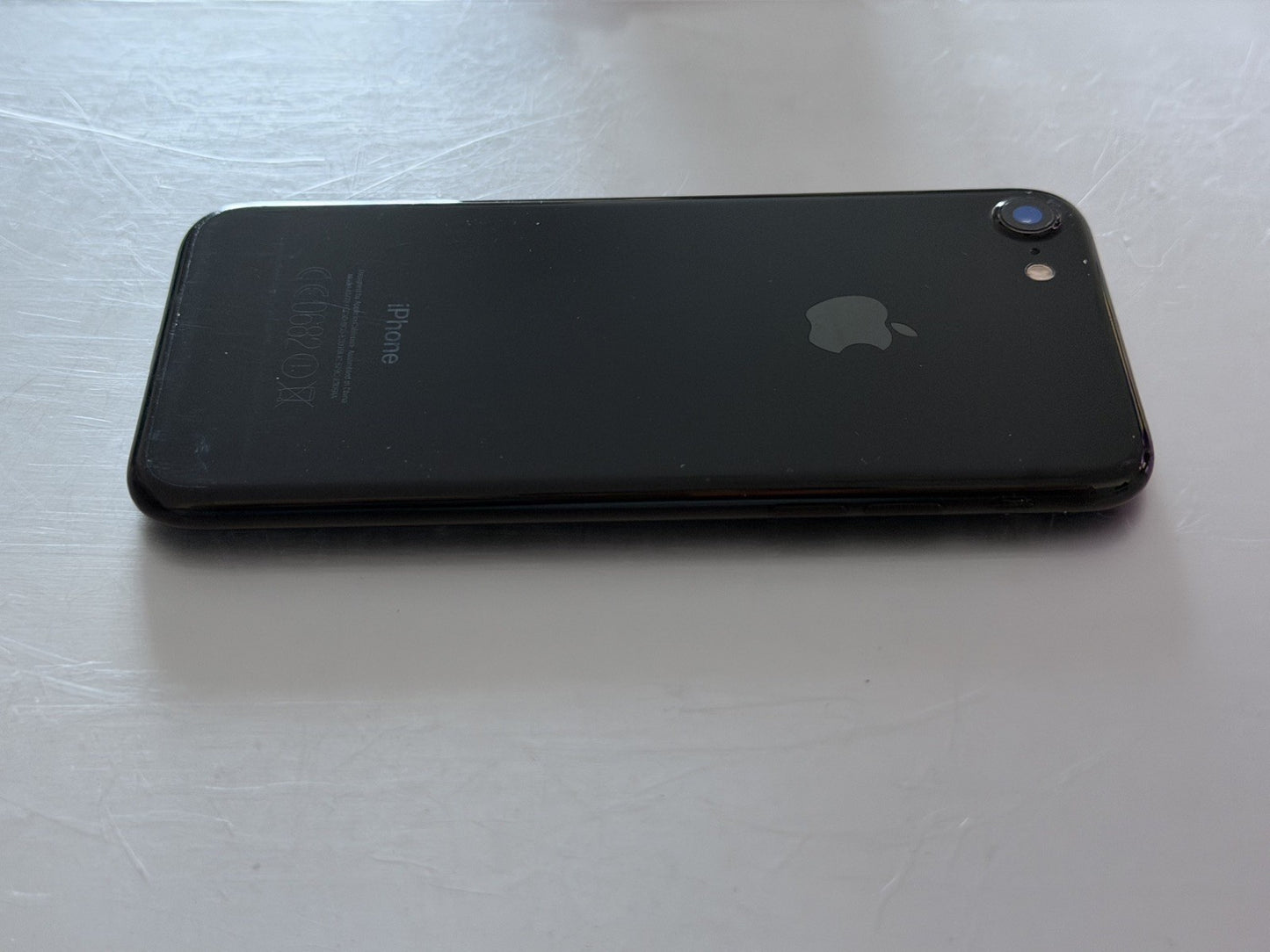 Apple iPhone 7 32gb Jet Black Unlocked - 88% 🔋 - READ