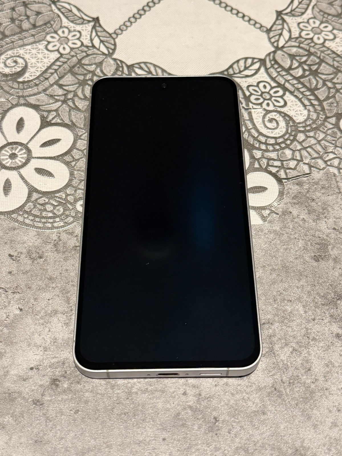 Samsung Galaxy S24 FE 5G Silver 128gb Silver Unlocked