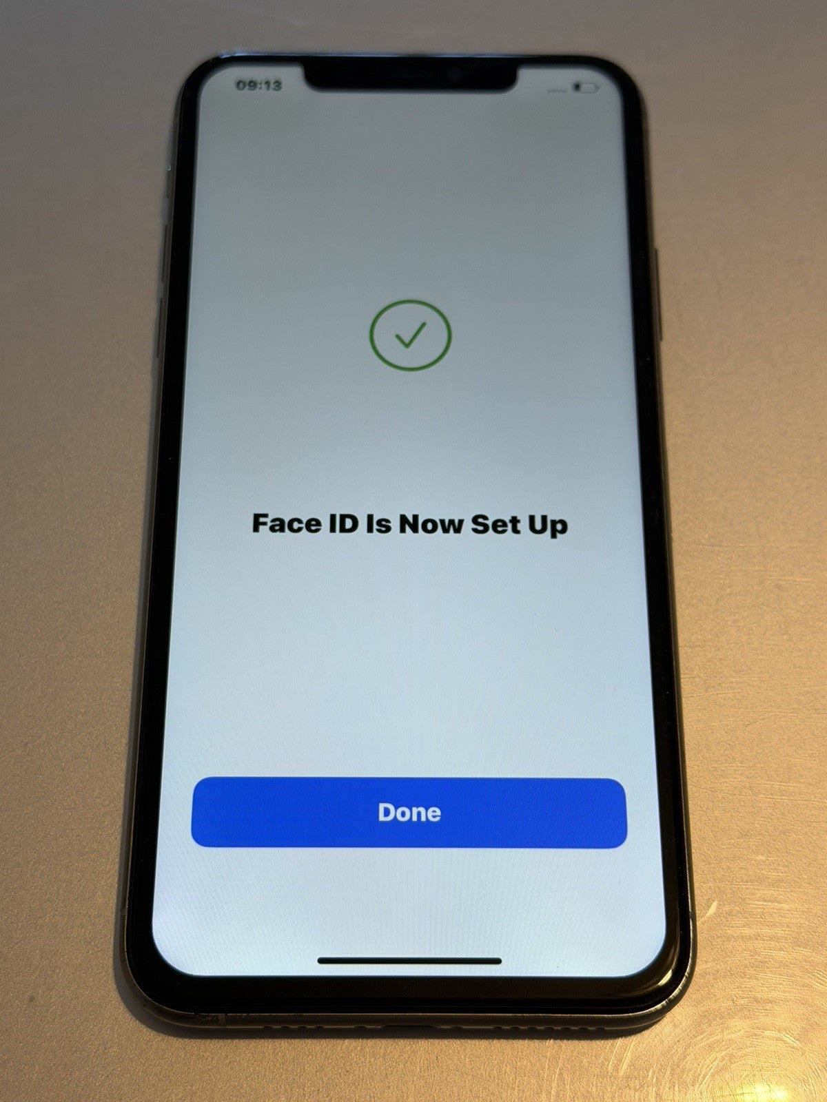 iPhone 11 Pro Max 64gb Silver Unlocked - 100% 🔋