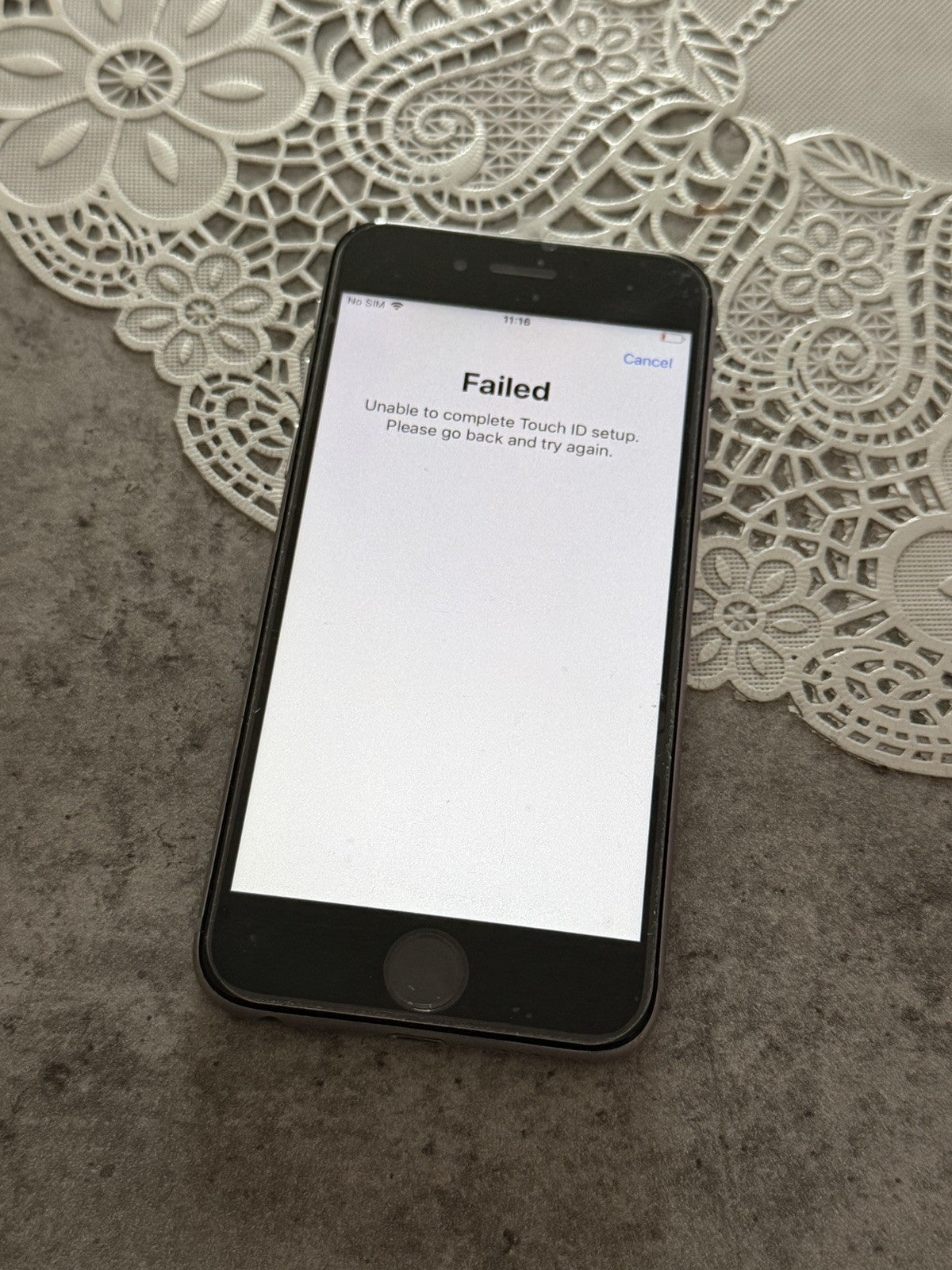 iPhone 6 16GB Space Grey Unlocked - 100% 🔋 - No Touch ID