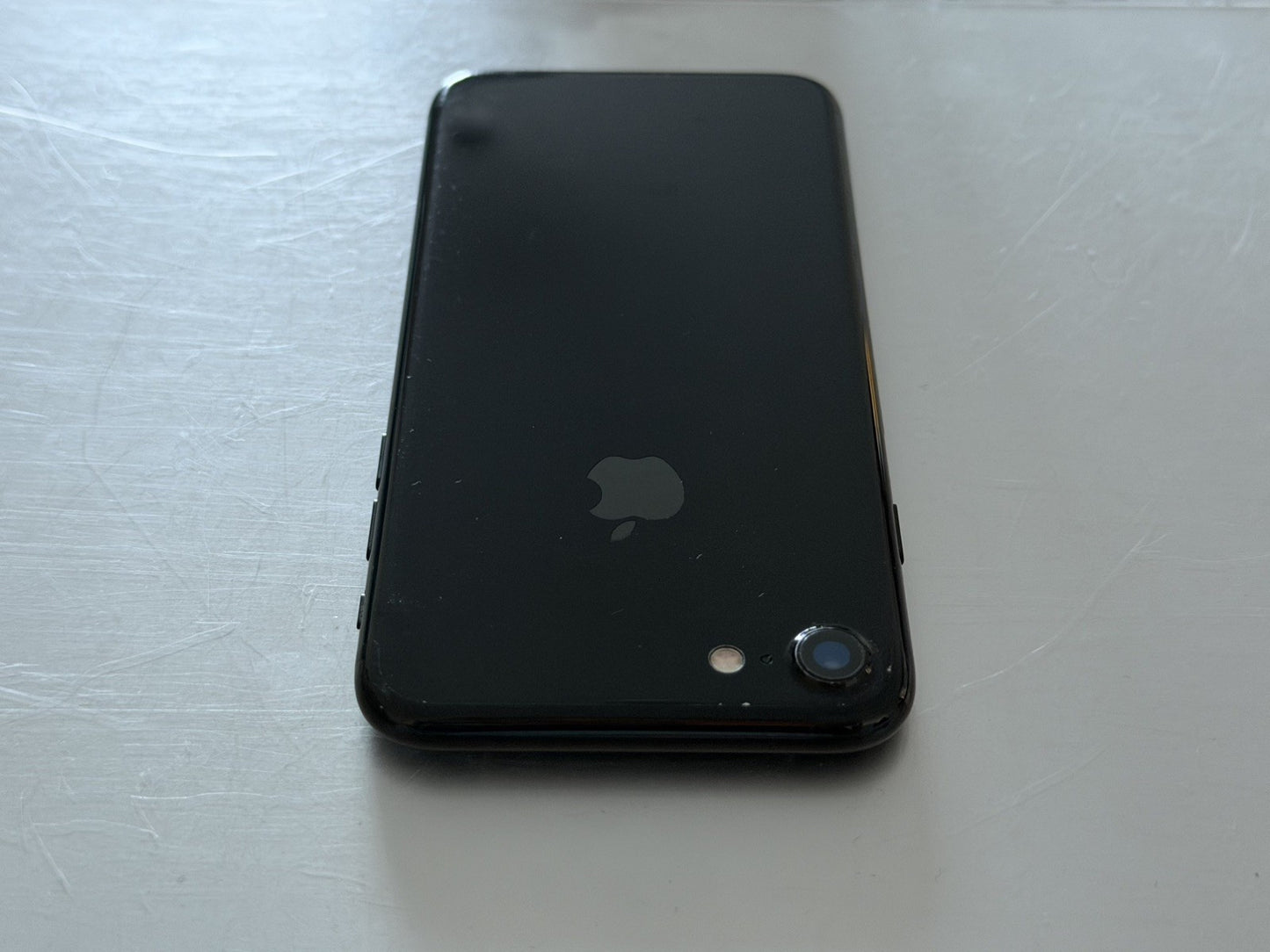 Apple iPhone 7 32gb Jet Black Unlocked - 88% 🔋 - READ