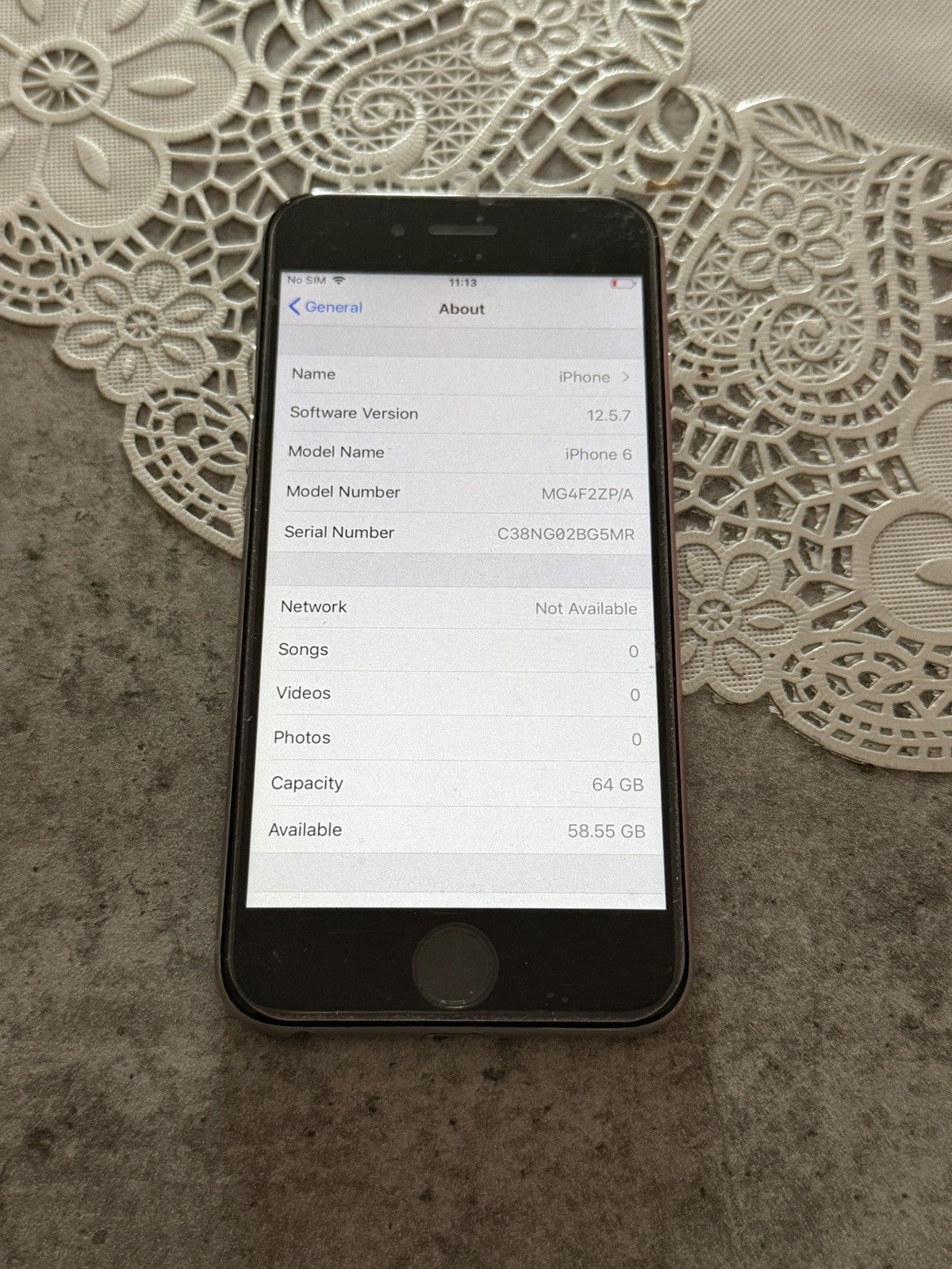 iPhone 6 16GB Space Grey Unlocked - 100% 🔋 - No Touch ID