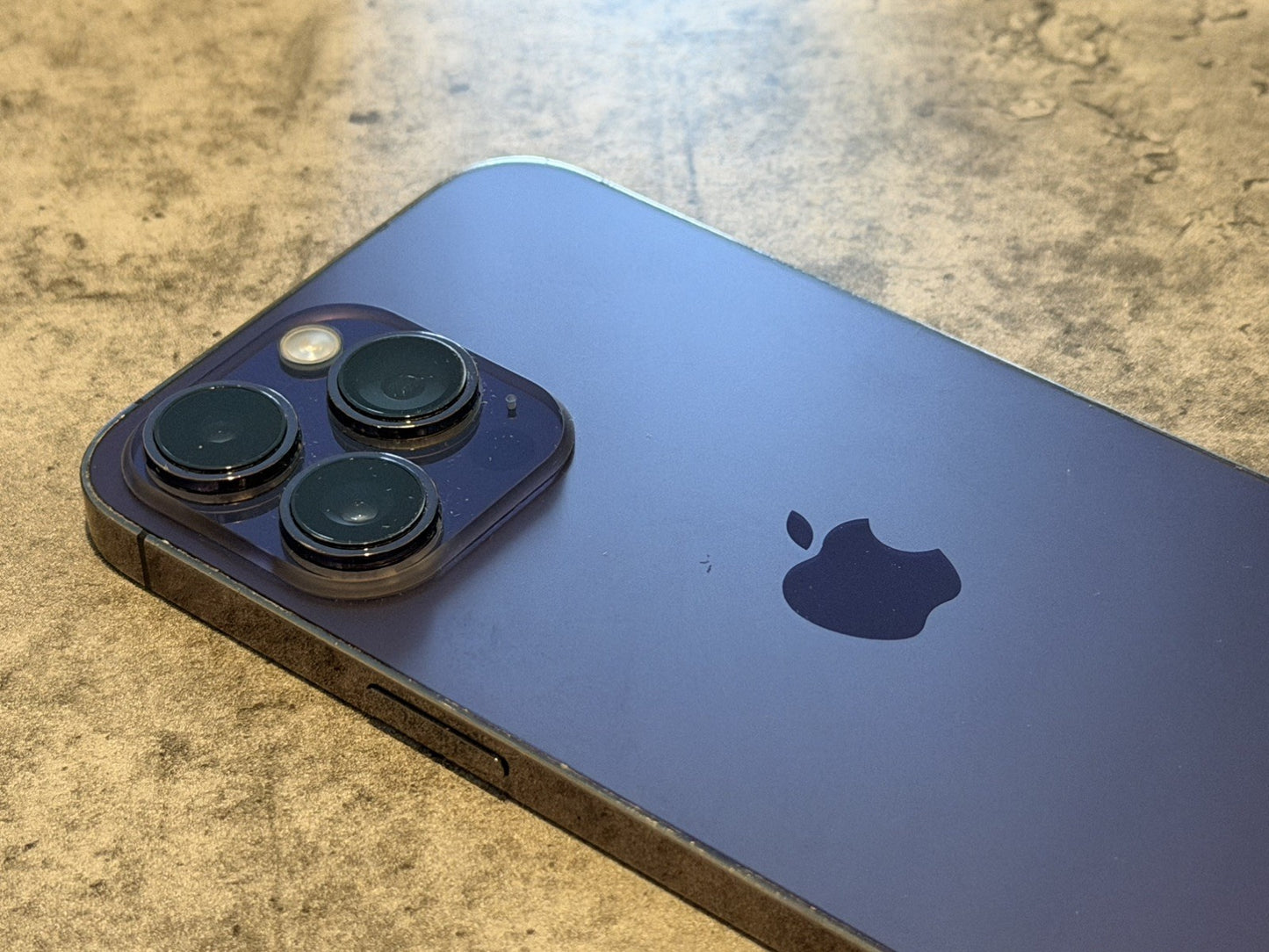 iPhone 14 Pro Max 128gb Deep Purple Unlocked - 82% 🔋